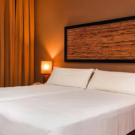 Hotel Chillout Tres Mares 2*