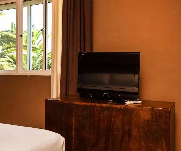 Chillout Tres Mares فندق تريفة