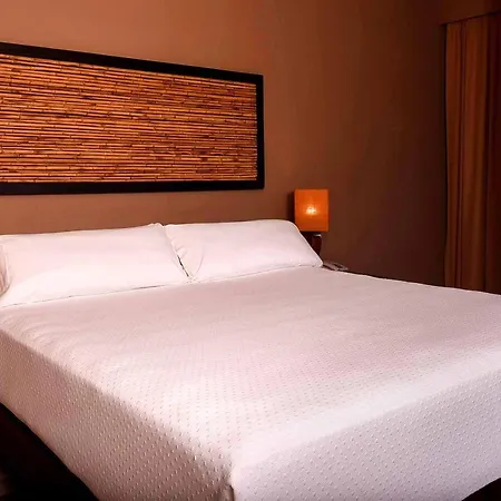 Chillout Tres Mares Hotel 2*