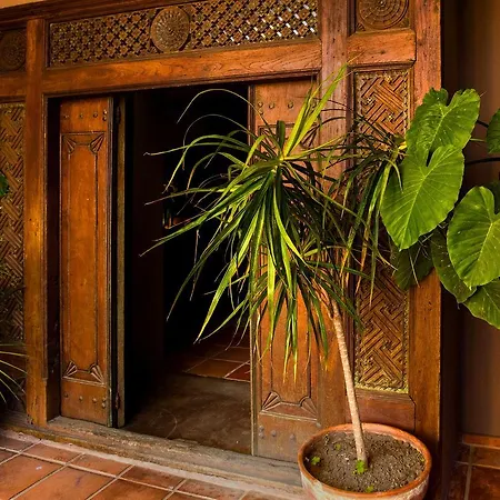 Chillout Tres Mares Отель Тарифа