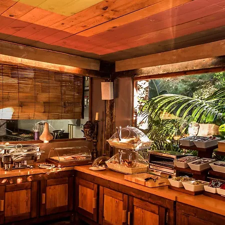 Отель Chillout Tres Mares Тарифа